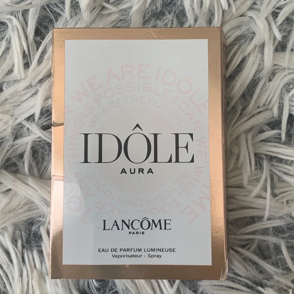 SAMPLES - Picture 6 of 7